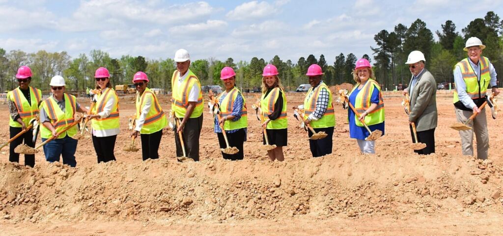 McDuffie County holds groundbreaking ceremony for new elementary school