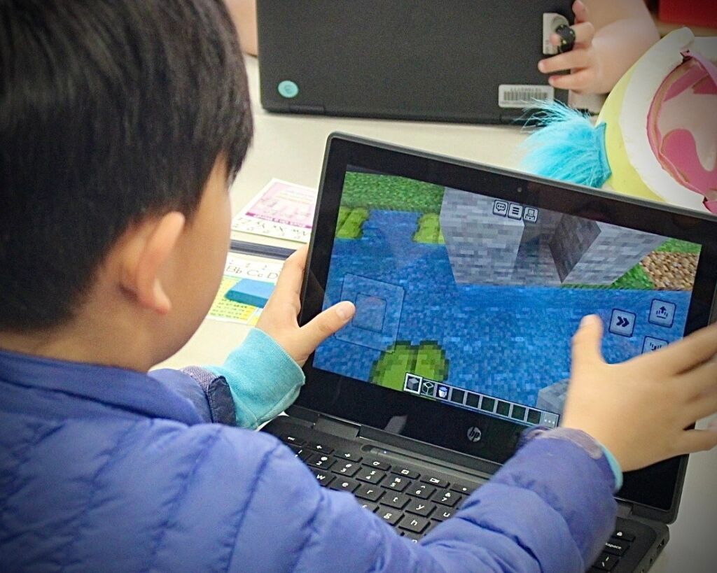 Minecraft Brings STEM Learning to Life at DoDEA Americas Elementary Schools